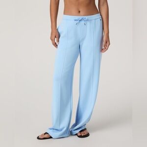 Vuori Compose Wideleg Pant Color Crystal Blue size large